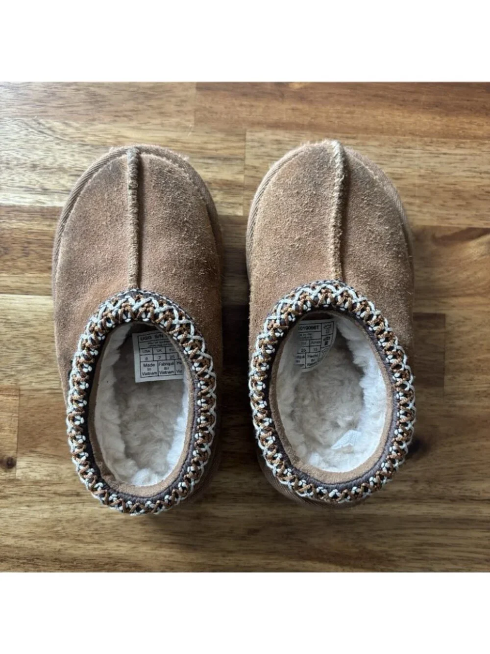UGG Tasman II Slippers Toddler Size 9 Shoes‎ Chestnut Suede Slip On Minimalist